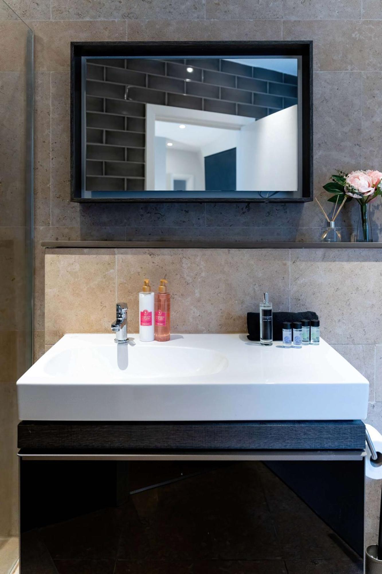 Agar Grove Villa London Ngoại thất bức ảnh